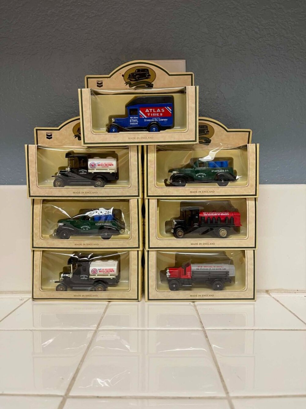 Chevron mini trucks